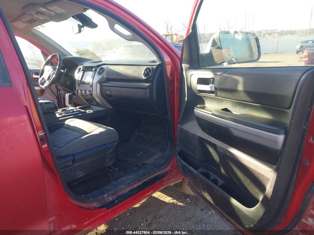 2019 TOYOTA TUNDRA 5TFDY5F13KX809445 Photo 4
