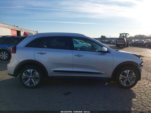 KNDCC3LG9L5062468 KIA Niro Ev Ex