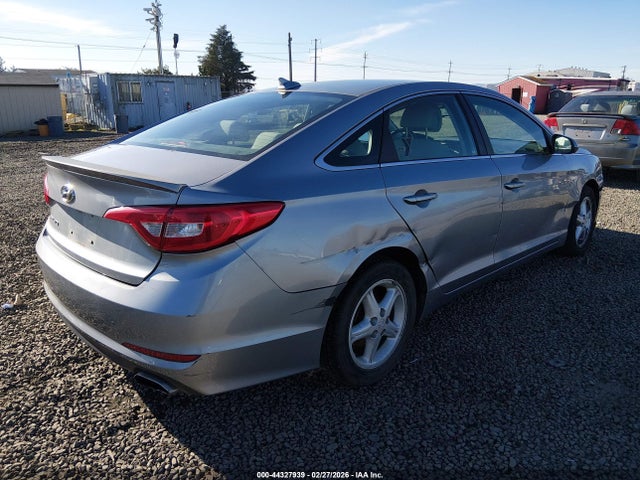 5NPE24AF9FH027462 Hyundai SONATA SE