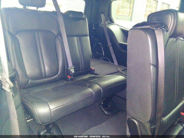1C4SJVBT4NS200630 Jeep Wagoneer Series Ii 4x4