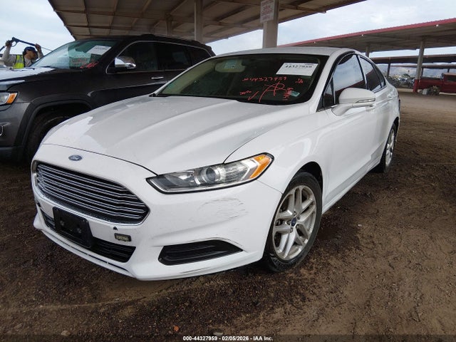 3FA6P0H75FR131169 Ford FUSION SE