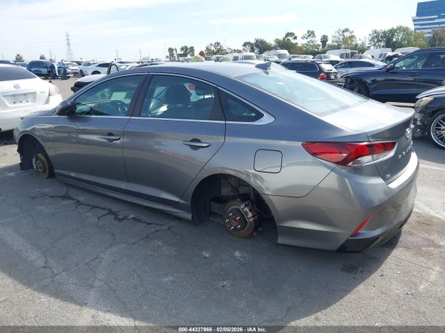 5NPE24AFXJH702972 Hyundai SONATA SE