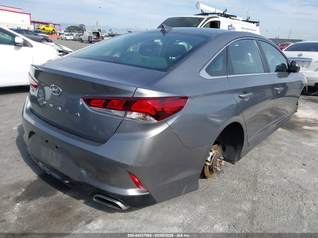 5NPE24AFXJH702972 Hyundai SONATA SE