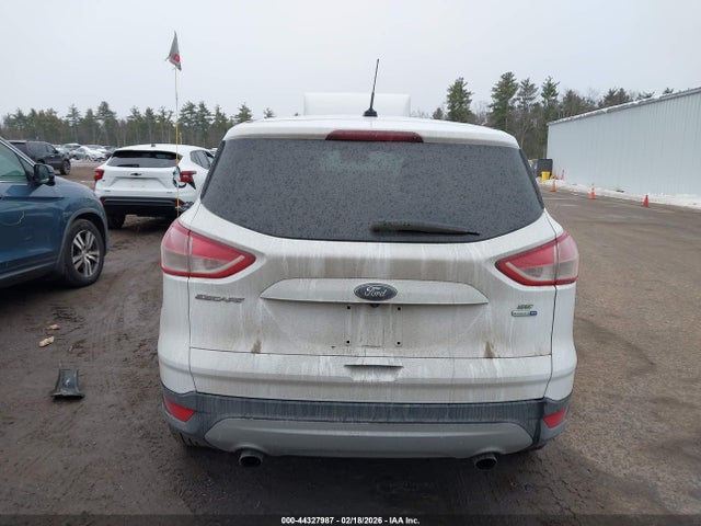 1FMCU9G92GUA22459 Ford ESCAPE SE