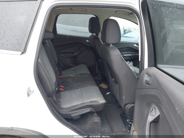 1FMCU9G92GUA22459 Ford ESCAPE SE