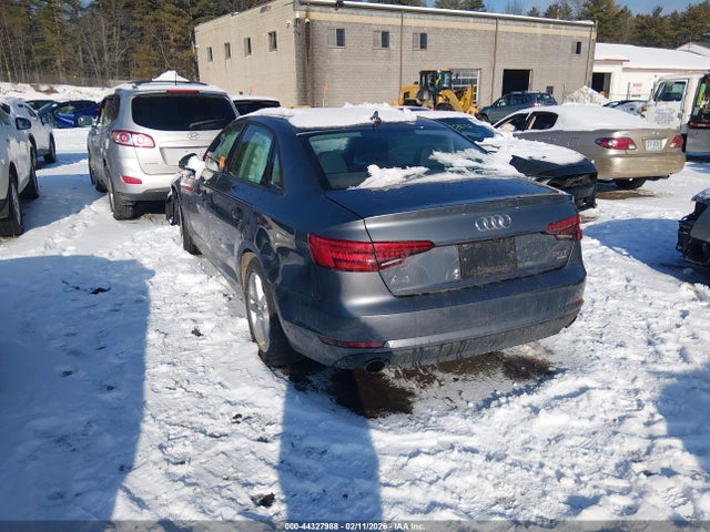 WAUGMAF49HN062060 Audi A4 2.0t Ultra Premium
