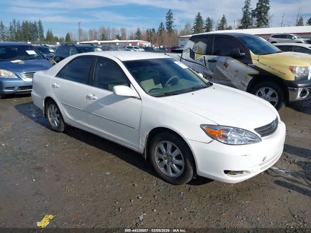 2002 Toyota Camry Xle V6 მანქანა იყიდება აუქციონზე, vin: JTDBF30K020013702, აუქციონის ნომერი: 44328007