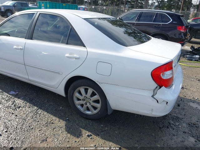 2002 Toyota Camry Xle V6 მანქანა იყიდება აუქციონზე, vin: JTDBF30K020013702, აუქციონის ნომერი: 44328007