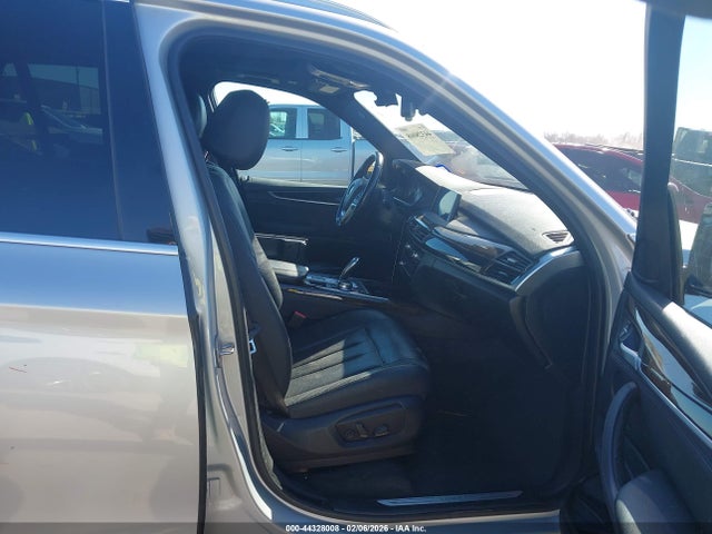 2017 BMW X5 5UXKR0C55H0U55040 Photo 4