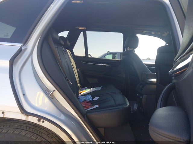 2017 BMW X5 5UXKR0C55H0U55040 Photo 7