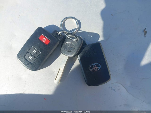 3TMGZ5AN2PM564879 Toyota Tacoma Limited