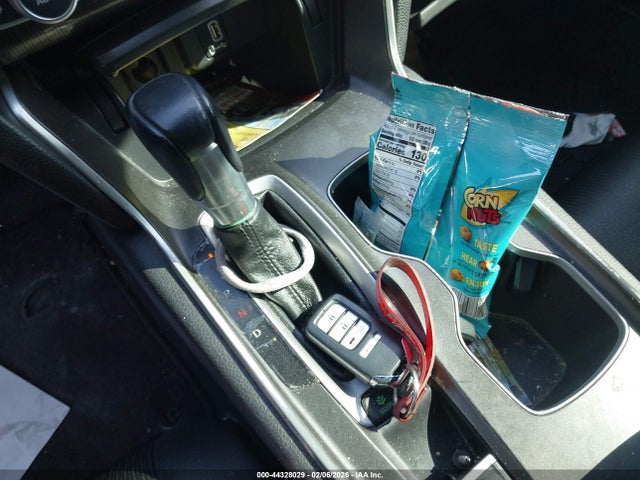 1HGCV1F39KA118293 Honda Accord Sport