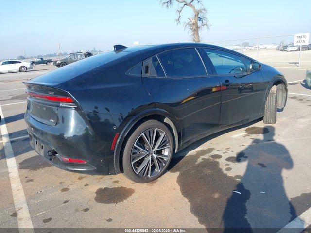 JTDACAAU9R3018723 Toyota Prius Limited