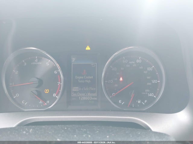 JTMNFREVXGJ061308 Toyota RAV4 SE