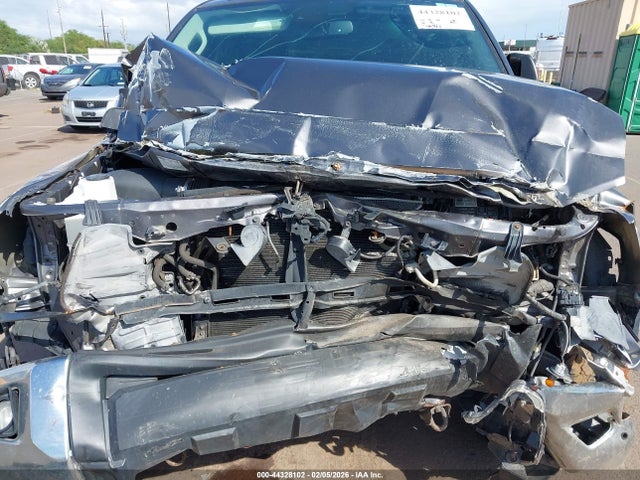 5TFEY5F12JX234919 Toyota Tundra Sr5 5.7l V8