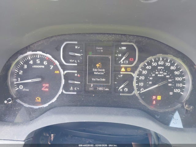 5TFEY5F12JX234919 Toyota Tundra Sr5 5.7l V8