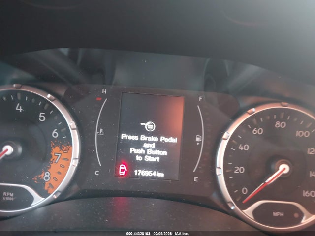 ZACCJABB6JPG98110 Jeep Renegade Altitude Fwd