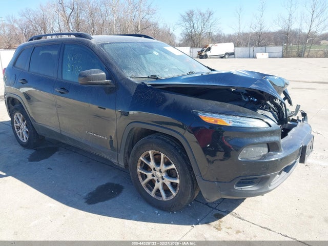 2016 JEEP CHEROKEE 1C4PJMAB7GW214140