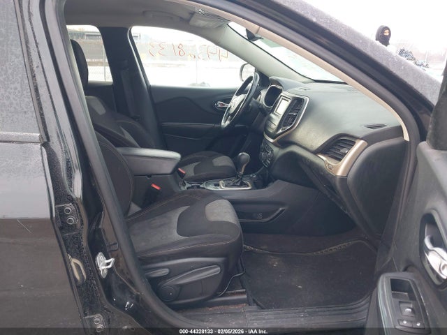 2016 JEEP CHEROKEE 1C4PJMAB7GW214140 Photo 4