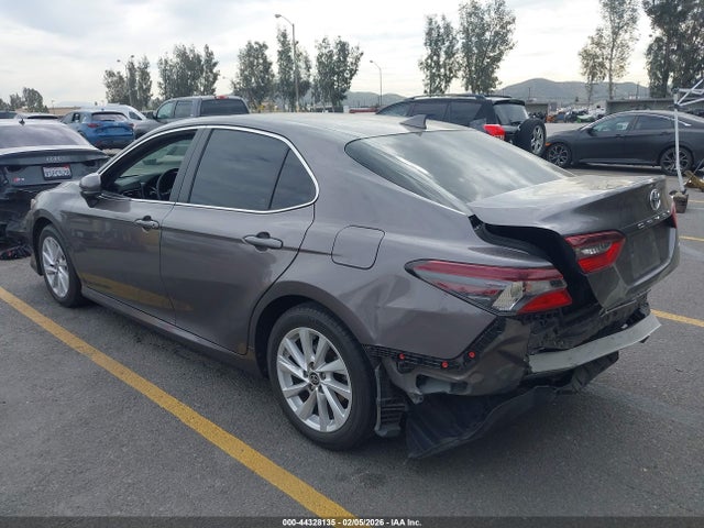 4T1C11AK0RU252817 Toyota CAMRY LE