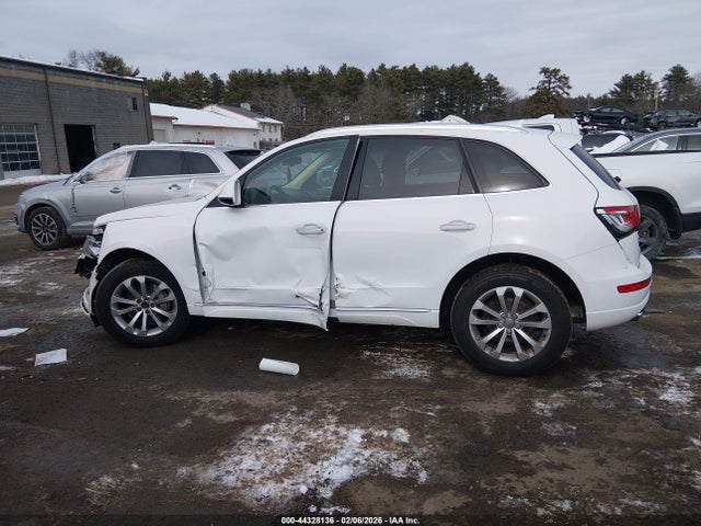 Audi Q5 2.0t Premium 2015 WA1LFAFP8FA147203 Image 14