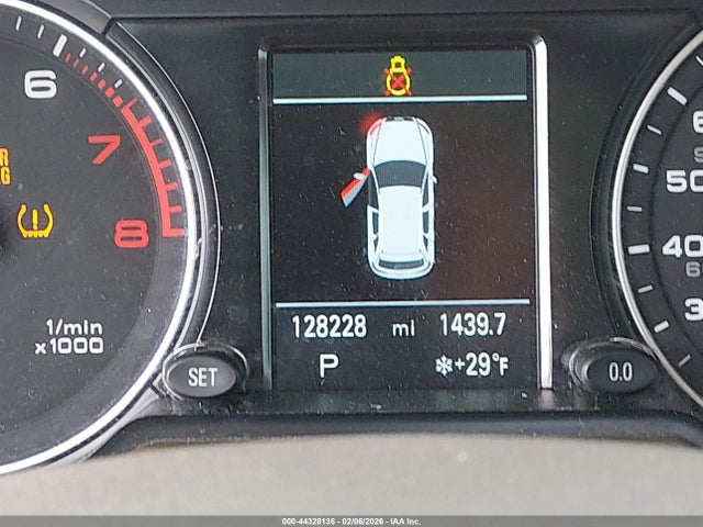 Audi Q5 2.0t Premium 2015 WA1LFAFP8FA147203 Image 15