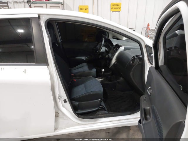 2017 NISSAN VERSA NOTE 3N1CE2CPXHL355259 Photo 4
