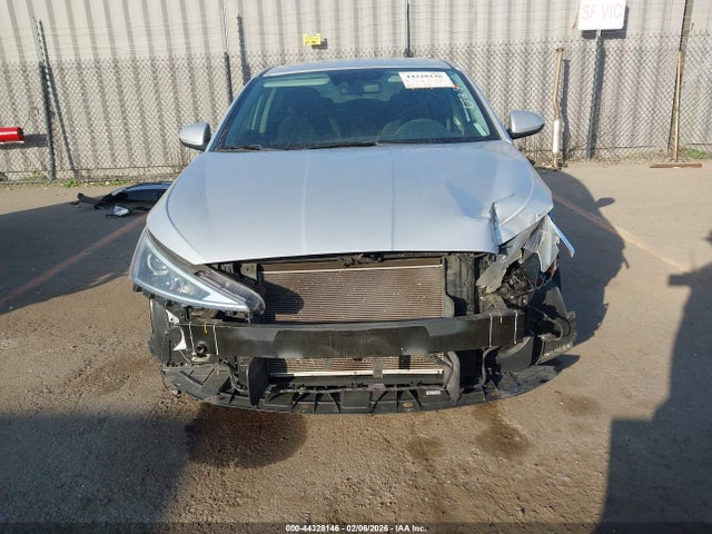 KMHD84LF1KU846968 Hyundai ELANTRA SEL
