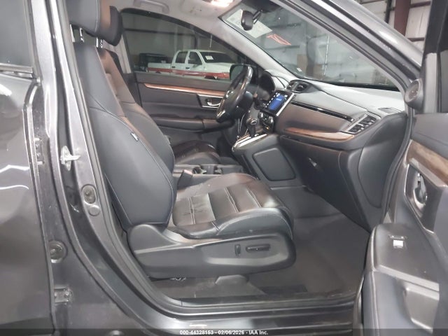JHLRW2H99KX022788 Honda Cr-v Touring