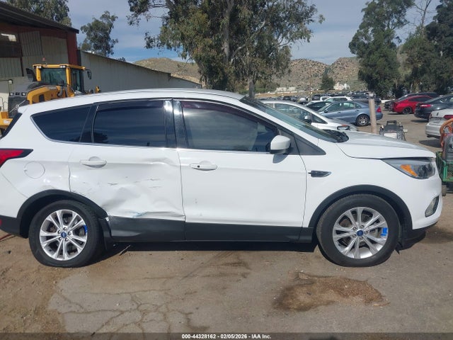 1FMCU0GD2KUA55048 Ford ESCAPE SE