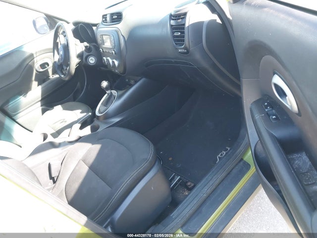 Продаж на аукціоні авто 2016 Kia Soul +, vin: KNDJP3A53G7825740, номер лоту: 44328170
