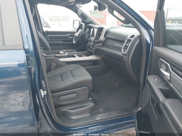 2020 Ram 1500 Big Horn  4x4 5'7 Box მანქანა იყიდება აუქციონზე, vin: 1C6SRFFTXLN286344, აუქციონის ნომერი: 44328181