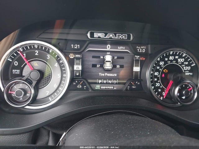 2020 Ram 1500 Big Horn  4x4 5'7 Box მანქანა იყიდება აუქციონზე, vin: 1C6SRFFTXLN286344, აუქციონის ნომერი: 44328181