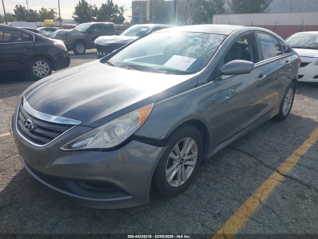 5NPEB4ACXEH881560 Hyundai SONATA GLS
