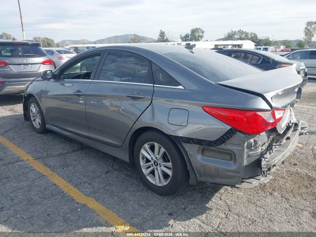 5NPEB4ACXEH881560 Hyundai SONATA GLS