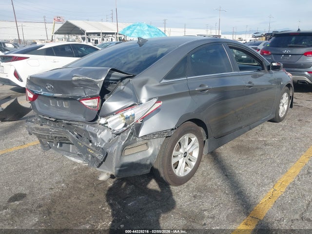 5NPEB4ACXEH881560 Hyundai SONATA GLS