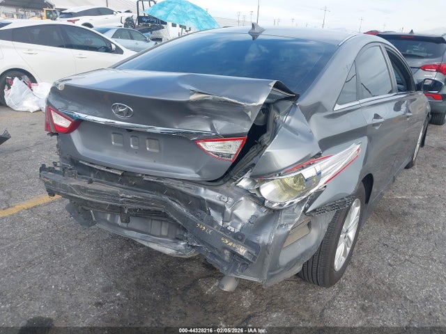 5NPEB4ACXEH881560 Hyundai SONATA GLS