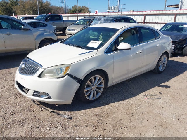 44328218 :رقم المزاد ، 1G4PS5SK5C4142650 vin ، 2012 Buick Verano Leather Group مزاد بيع