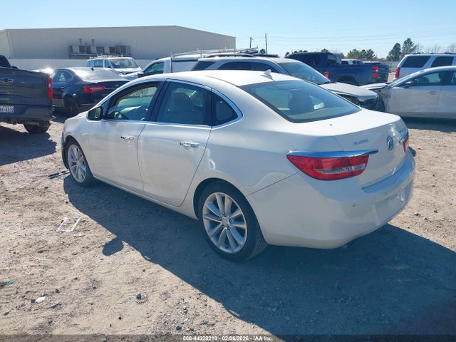 44328218 :رقم المزاد ، 1G4PS5SK5C4142650 vin ، 2012 Buick Verano Leather Group مزاد بيع