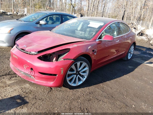 2019 TESLA MODEL 3 5YJ3E1EA1KF301046 Photo 1