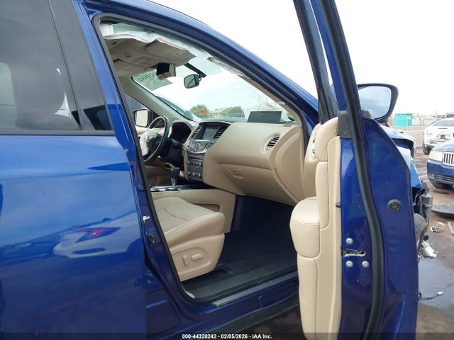5N1DR2MM4KC602283 Nissan Pathfinder Sl