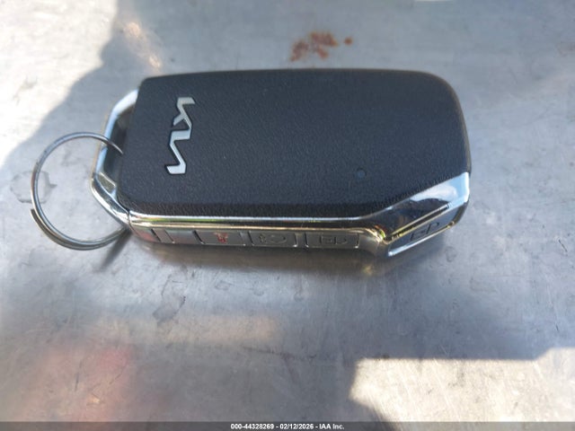 KNDCR3LE0R5163419 KIA NIRO EX