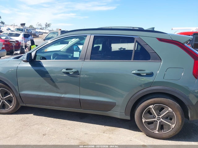 KNDCR3LE0R5163419 KIA NIRO EX