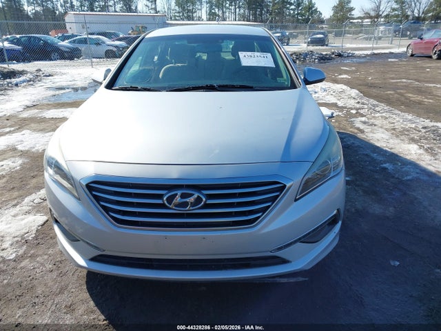 Hyundai SONATA SE 2015 5NPE24AF7FH199084 Image 12