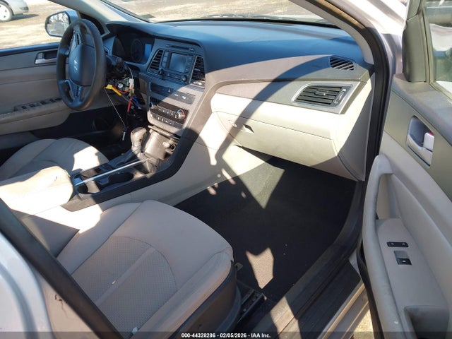Hyundai SONATA SE 2015 5NPE24AF7FH199084 Image 5