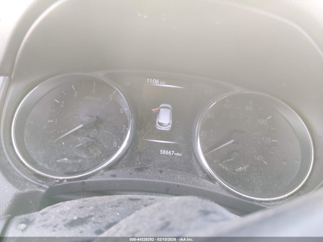 JN1BJ1CP1JW162208 Nissan Rogue Sport S