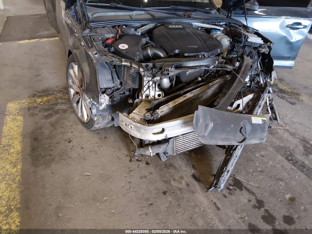 WAUGMAF43HN048459 Audi A4 2.0t Ultra Premium