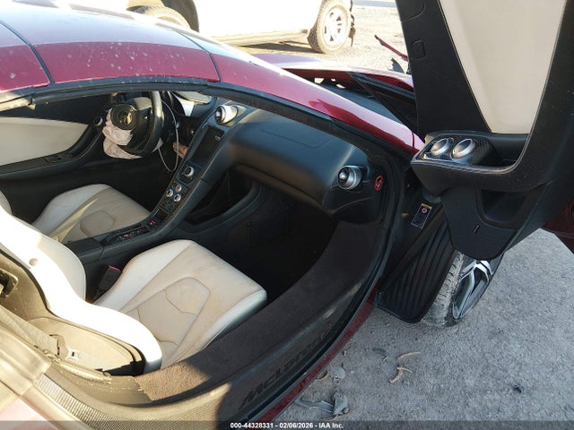 2015 MCLAREN 650S SBM11FAA2FW004592 Photo 4