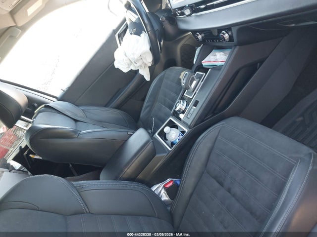 2022 MITSUBISHI OUTLANDER JA4J3UA8XNZ011303 Photo 4