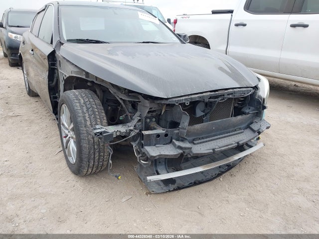 JN1BV7AR6FM407924 Infiniti Q50 Premium